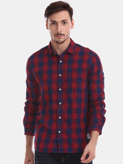 

Cherokee Men Red & Blue Regular Fit Checked Casual Shirt
