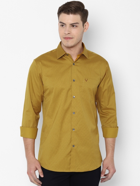 

Allen Solly Men Yellow Slim Fit Printed Casual Shirt