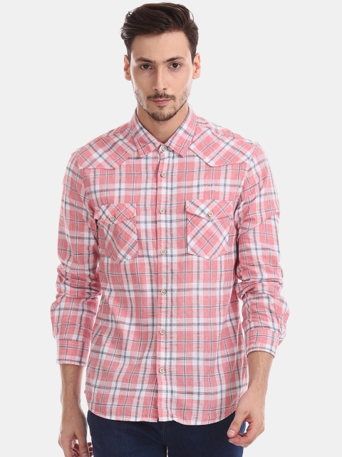 

Cherokee Men Pink & Grey Regular Fit Checked Casual Shirt