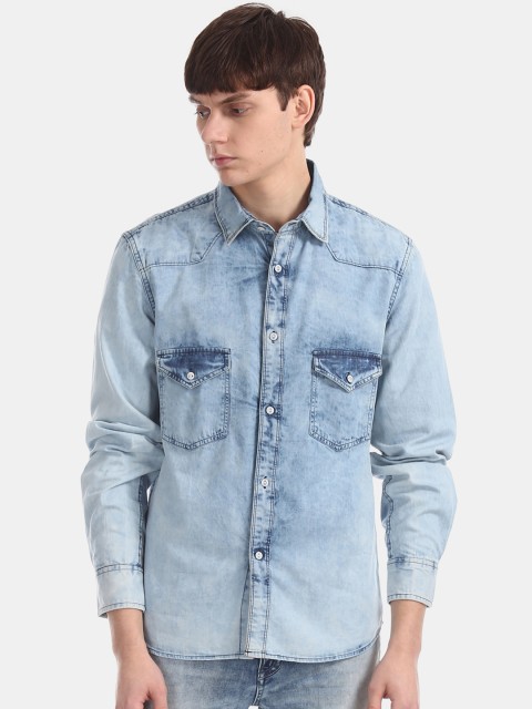 

Cherokee Men Blue Regular Fit Faded Casual Denim Shirt