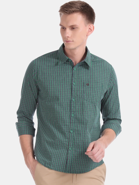 

Ruggers Men Green Slim Fit Checked Casual Shirt