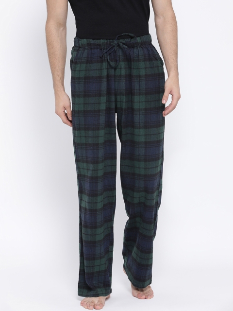 

Oxolloxo Men Green & Black Checked Pyjamas