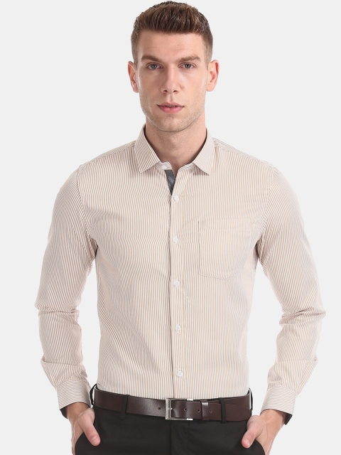 

Excalibur Men Beige & White Regular Fit Striped Formal Shirt