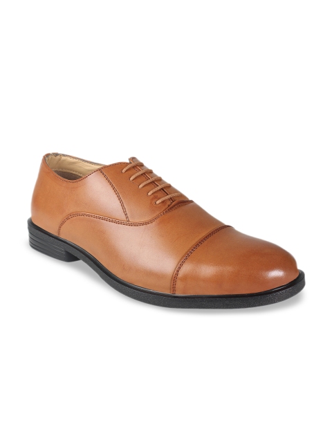 

Vardhra Men Tan Brown Solid Formal Oxfords