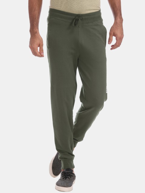 

Colt Men Olive Solid Pure Cotton Slim-Fit Joggers