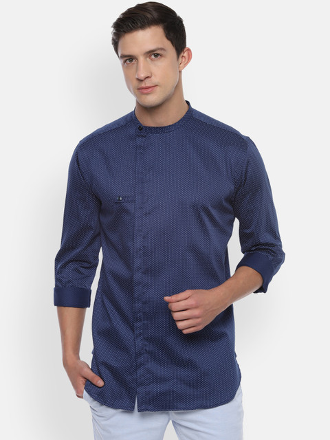 

V Dot Men Navy Blue & White Slim Fit Printed Casual Shirt