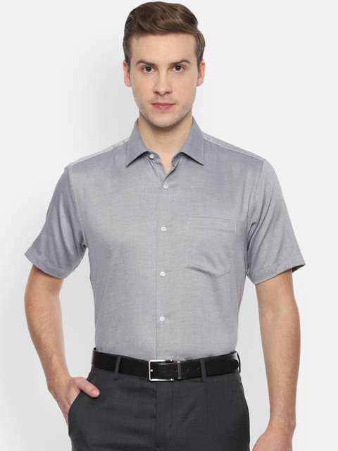 

Van Heusen Men Grey Regular Fit Solid Formal Shirt