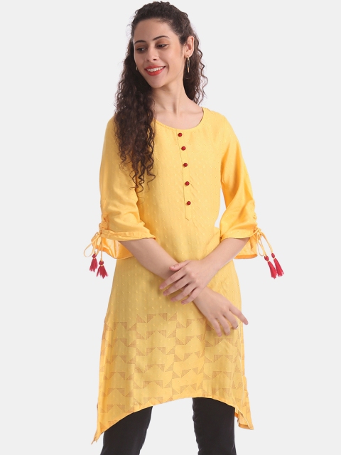 

Karigari Women Yellow Embroidered Straight Kurta