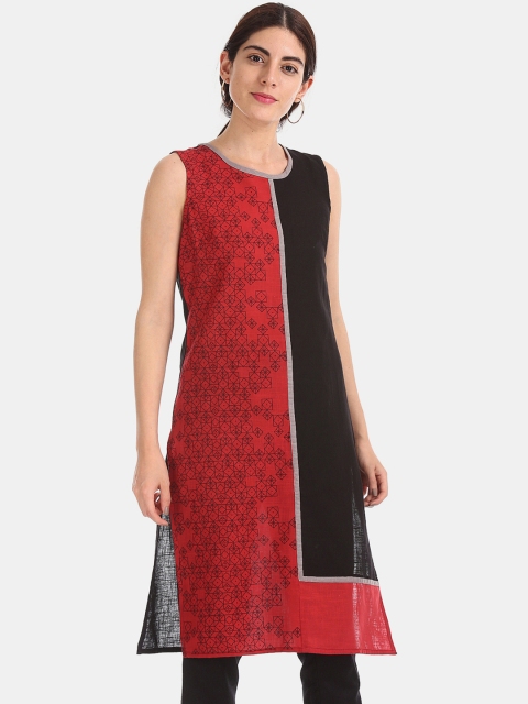 

Karigari Women Black & Red Colourblocked Straight Kurta