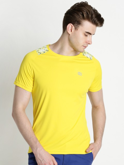 

Ajile by Pantaloons Men Yellow Solid Round Neck T-shirt