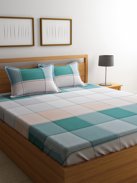 

URBAN DREAM Green & White Geometric 210 TC Cotton 1 Queen Bedsheet with 2 Pillow Covers