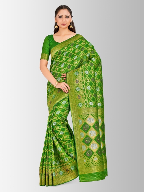 

MIMOSA Green & Gold-Toned Art Silk Woven Design Kanjeevaram Saree