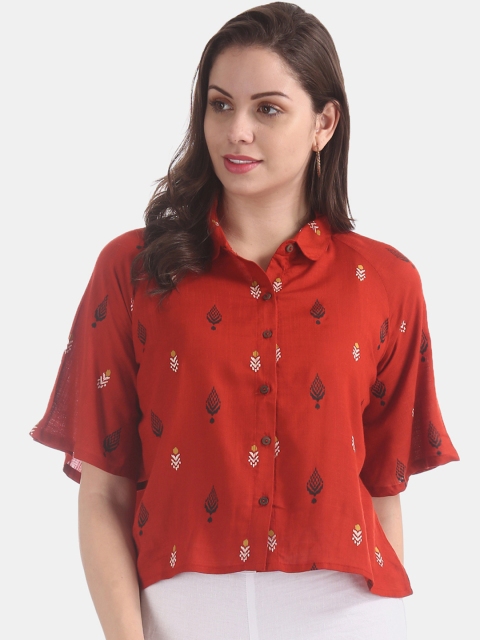 

Bronz Women Red Printed Boxy Top