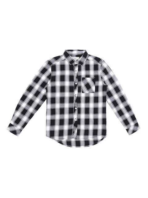 

Pantaloons Junior Boys Black & White Regular Fit Checked Casual Shirt