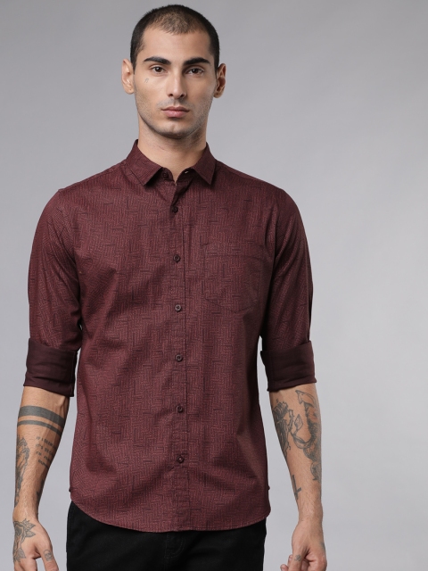 

HIGHLANDER Men Maroon Slim Fit Printed Casual Shirt