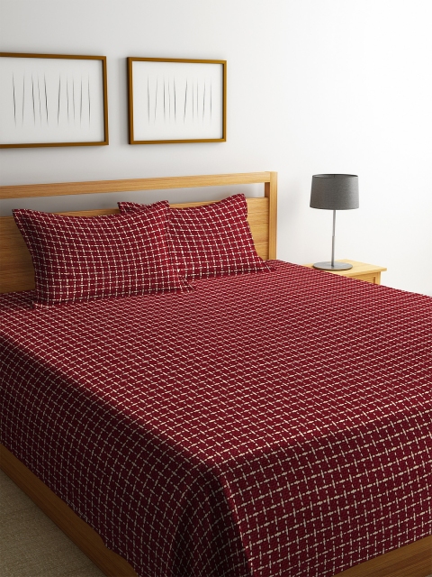 

KLOTTHE Maroon & White Woven Design Double Bed Cover With 2 Pillow Covers