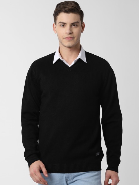 

Peter England Casuals Men Black Solid Pullover Sweater