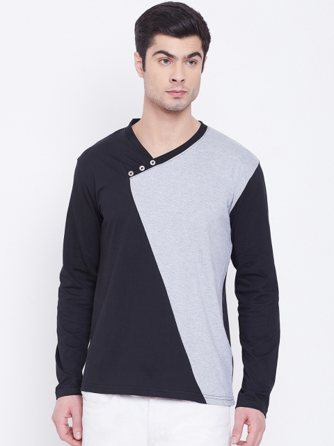 

The Dry State Men Black & Grey Melange Colourblocked V-Neck T-shirt