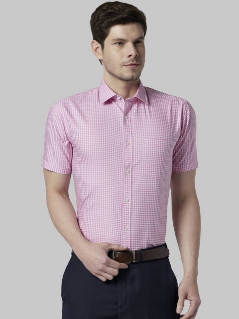 

Park Avenue Men Pink & Off-White Regular Fit Checked Formal Shirt