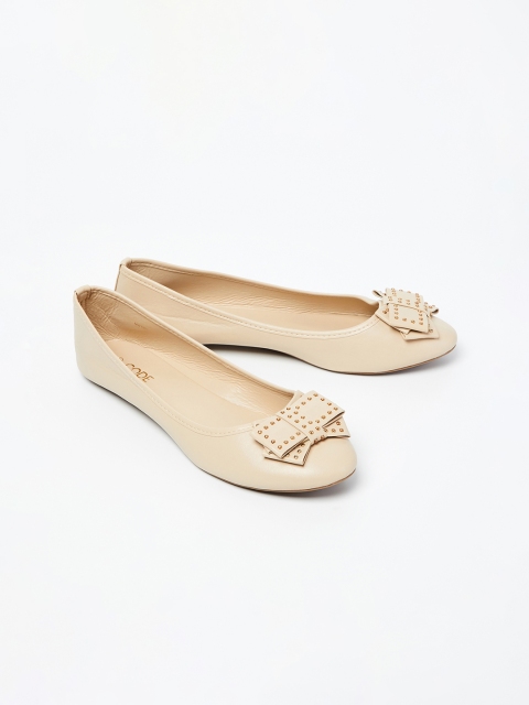 

CODE by Lifestyle Women Beige Solid Ballerinas With a Bow