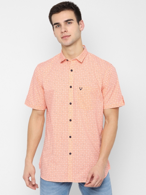 

Allen Solly Men Peach-Coloured & White Slim Fit Checked Casual Shirt