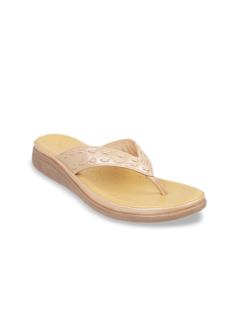 

Metro Women Cream-Coloured Textured Leather One Toe Flats