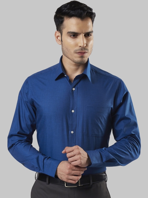 

Raymond Men Blue Slim Fit Solid Formal Shirt