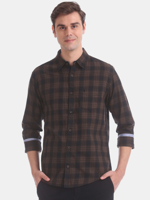 

Ruggers Men Brown & Black Slim Fit Checked Casual Shirt