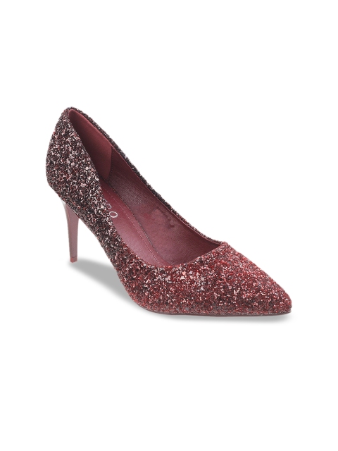 

Metro Women Maroon Solid Pumps