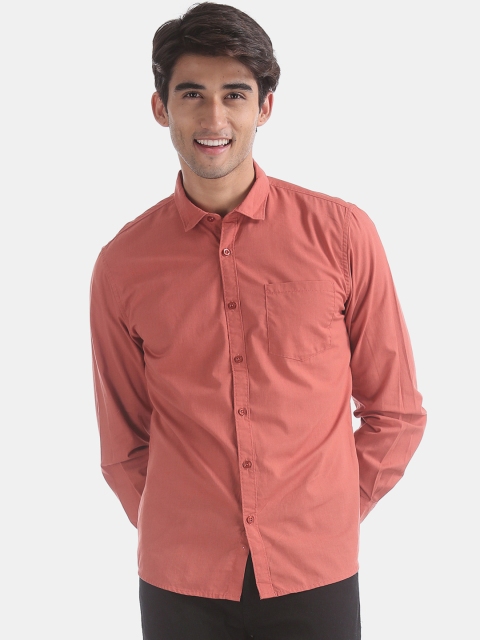 

Ruggers Men Orange Regular Fit Solid Formal Shirt
