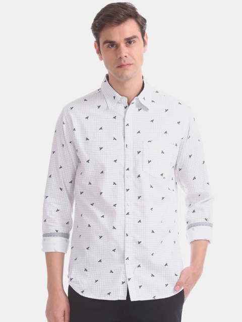 

Ruggers Men White & Blue Slim Fit Checked Casual Shirt