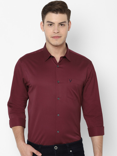 

Allen Solly Men Maroon Slim Fit Printed Casual Shirt