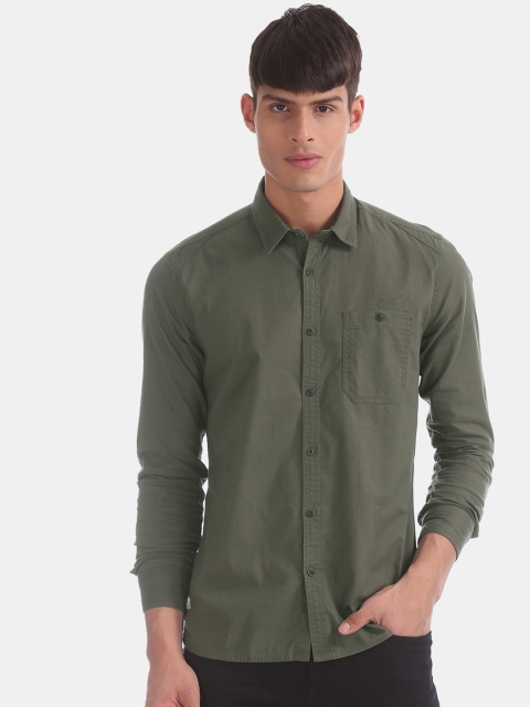 

Ed Hardy Men Olive Green Slim Fit Solid Casual Shirt