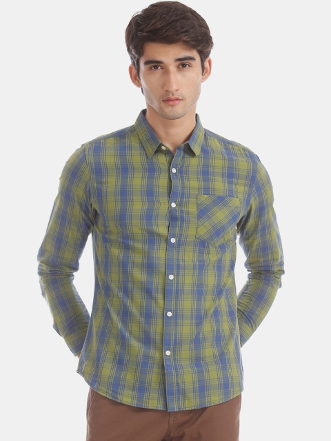 

Flying Machine Men Green & Blue Regular Fit Checked Casual Shirt
