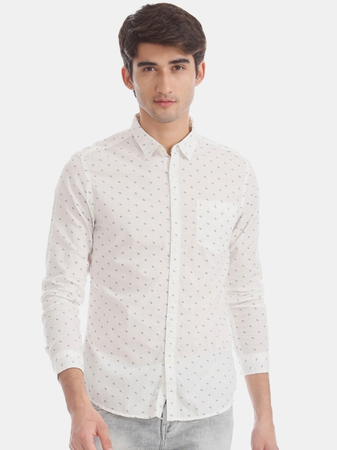 

Flying Machine Men White Regular Fit Printed Casual Shirt