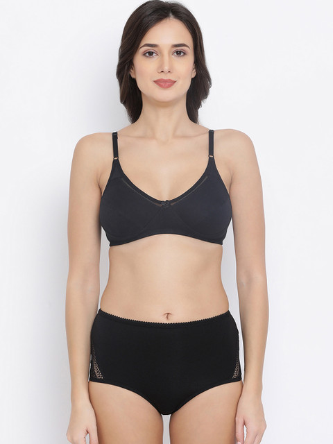 

Clovia Women Black Solid Lingerie Set COMBBP44632B
