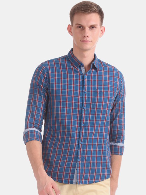 

Ruggers Men Blue & Red Slim Fit Checked Casual Shirt