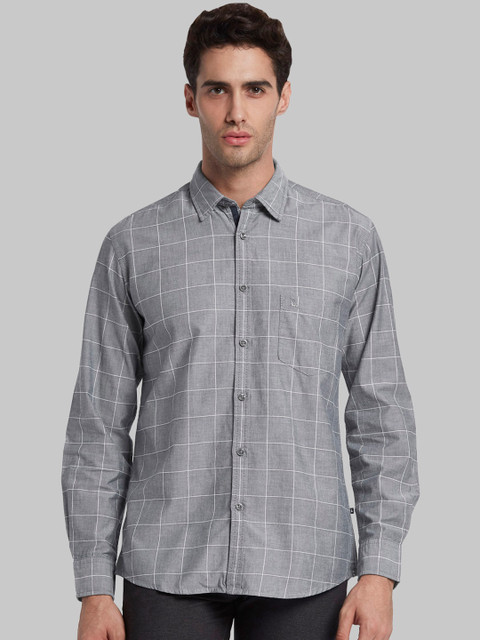 

Parx Men Grey Slim Fit Checked Casual Shirt