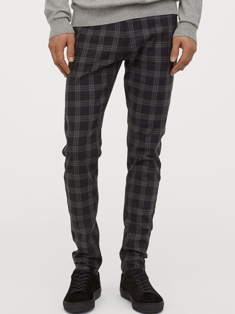 

H&M Men Grey Checked Skinny Twill Trousers