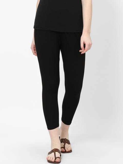 

NGT Women Black Solid Three-Fourth Length Leggings