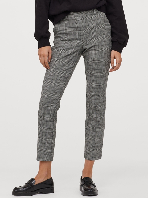 

H&M Women Black & White Cigarette Trousers