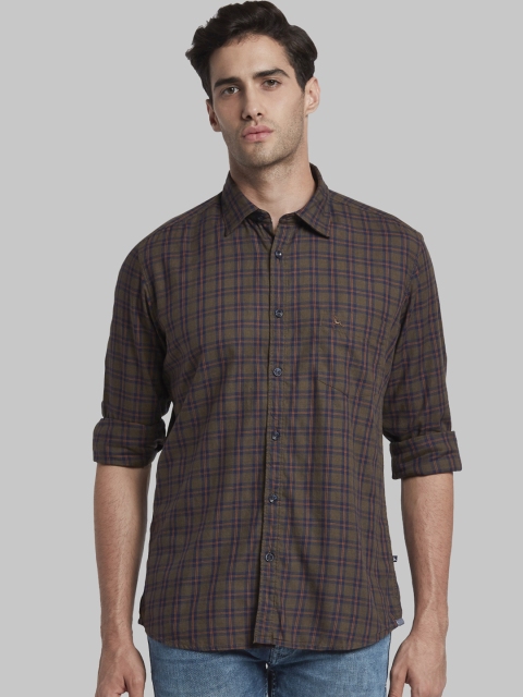 

Parx Men Coffee Brown & Navy Blue Slim Fit Checked Casual Shirt