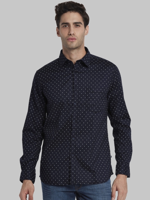 

Parx Men Navy Blue Slim Fit Printed Casual Shirt