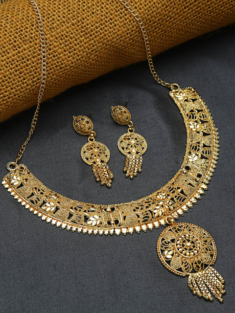 

ZeroKaata Gold-Plated Floral Cutwork Ethnic Jewellery Set