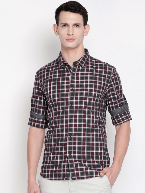 

Basics Men Maroon & Off-White Slim Fit Checked Casual Shirt