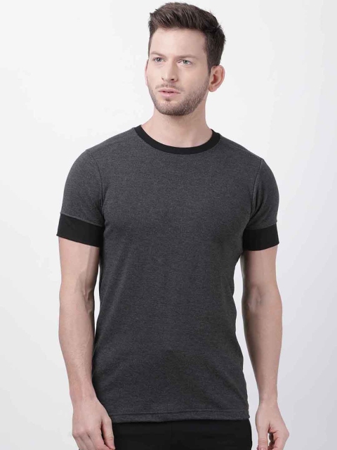 

Macroman M-Series Men Charcoal Grey Solid Thermal Top