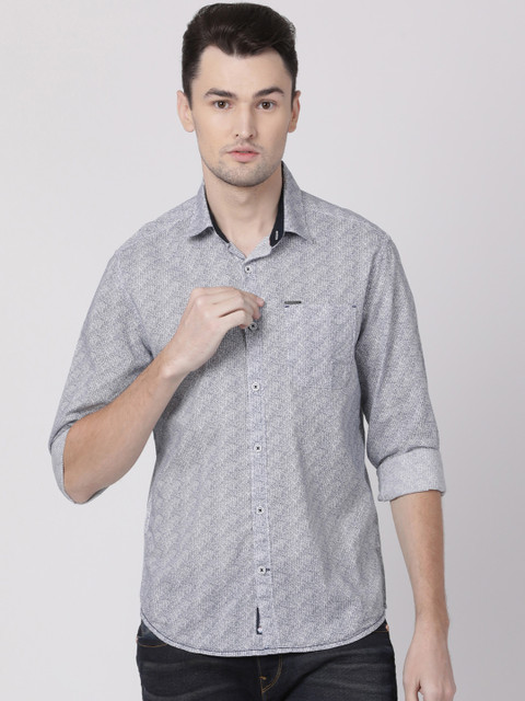 

Toss Winner Men White & Grey Slim Fit Self Design Casual Shirt