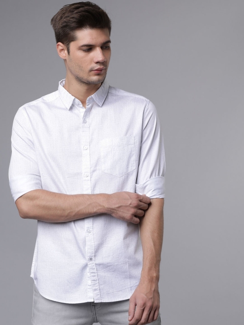 

HIGHLANDER Men White Slim Fit Printed Casual Shirt
