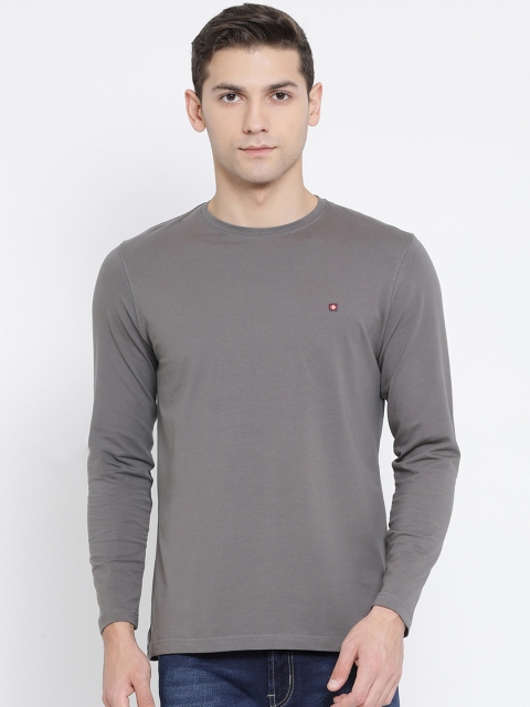 

SWISS MILITARY Men Grey Solid Round Neck T-shirt
