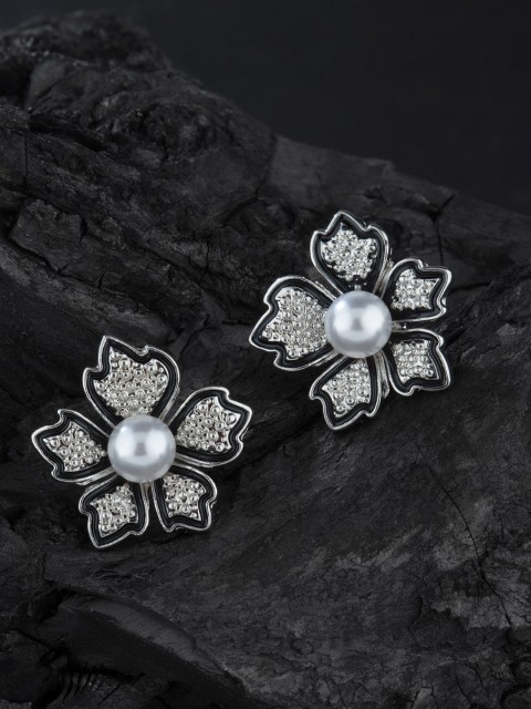 

E2O Silver-Plated Studded Floral Studs